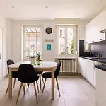 De Prestige Au Centre Climatisé Avec Jardin Privé