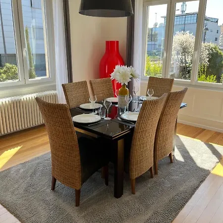 Apartamento De Prestige Au Centre Climatise Avec Jardin Prive Colmar