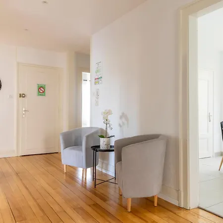 De Prestige Au Centre Climatisé Avec Jardin Privé * Colmar