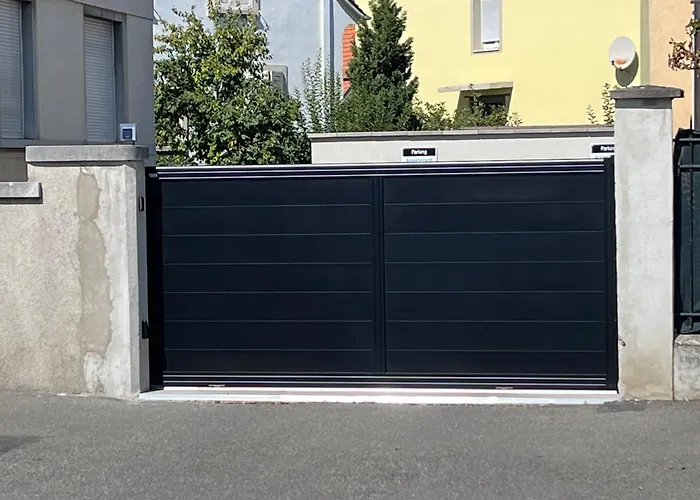 De Prestige Au Centre Climatise Avec Jardin Prive Lägenhet *